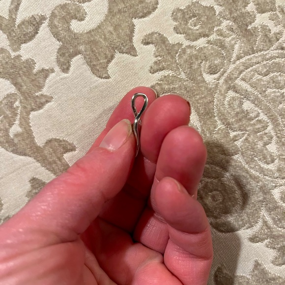 Sterling silver and amethyst crystal pendant - Picture 2 of 4